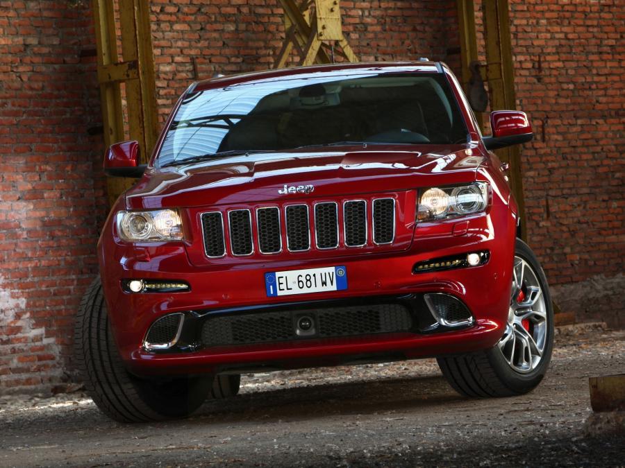  Jeep Grand Cherokee SRT8 2012 года  (EU) (фото 15 из 16)